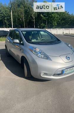 Хэтчбек Nissan Leaf 2014 в Виннице