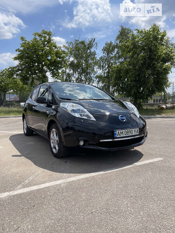 olx nissan leaf