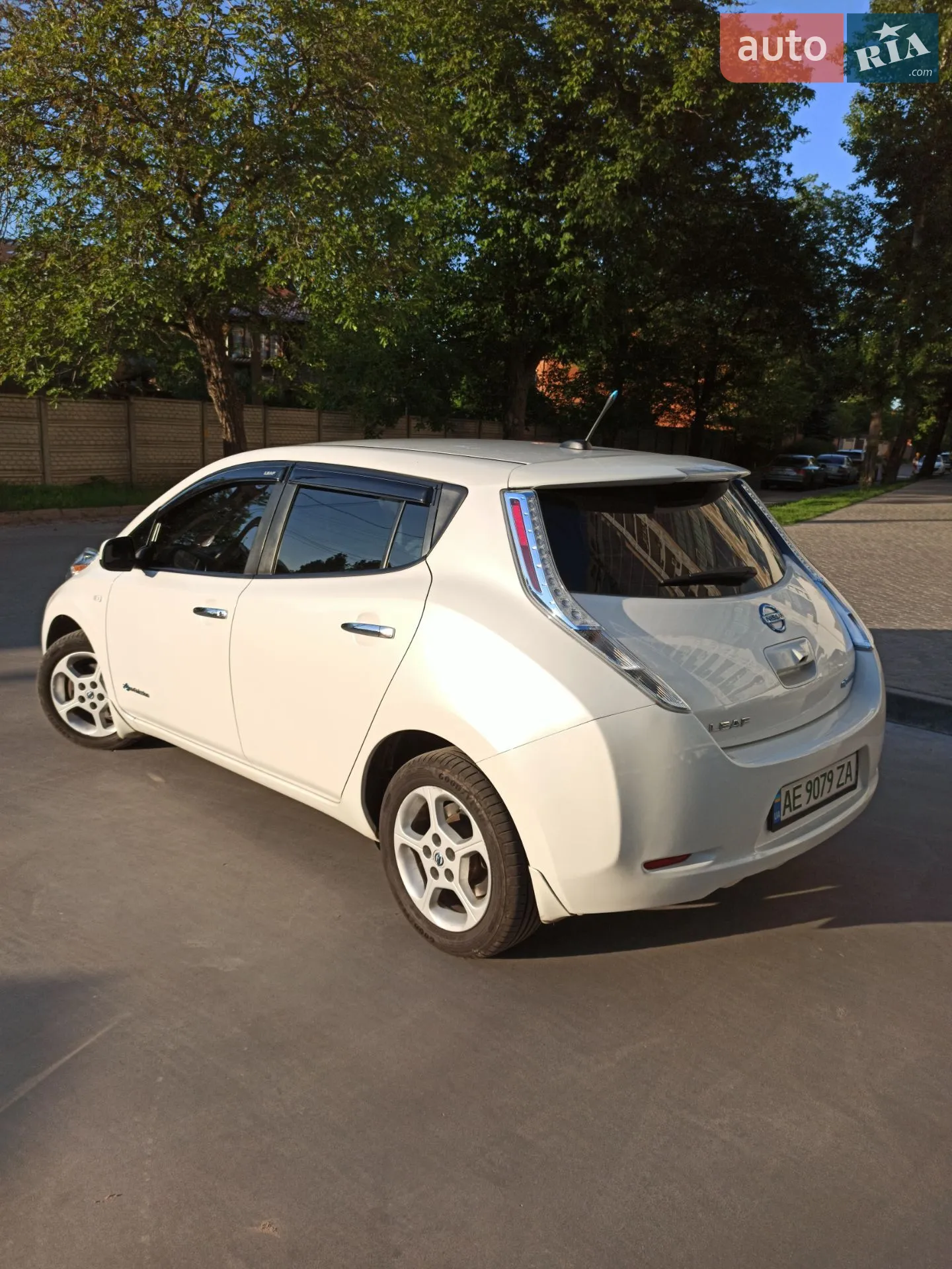 2013 Nissan Leaf - мініатюра 4