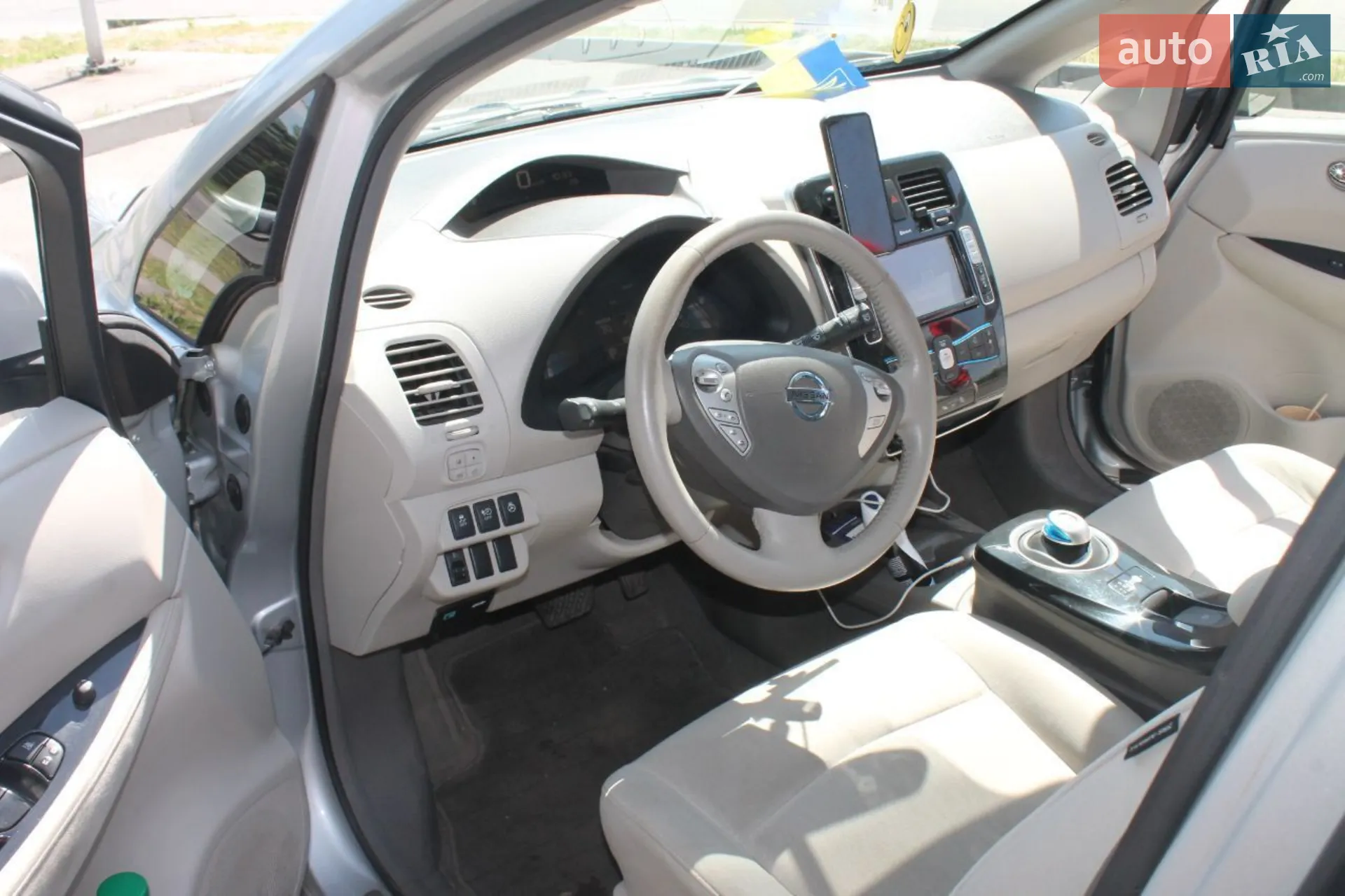 2011 Nissan Leaf - мініатюра 13