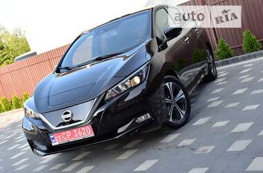 Хетчбек Nissan Leaf 2018 в 