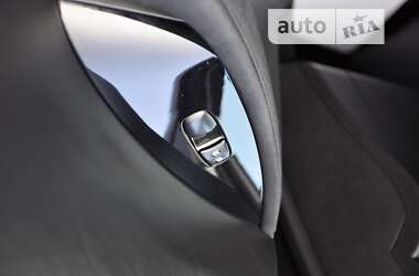 Хетчбек Nissan Leaf 2018 в 