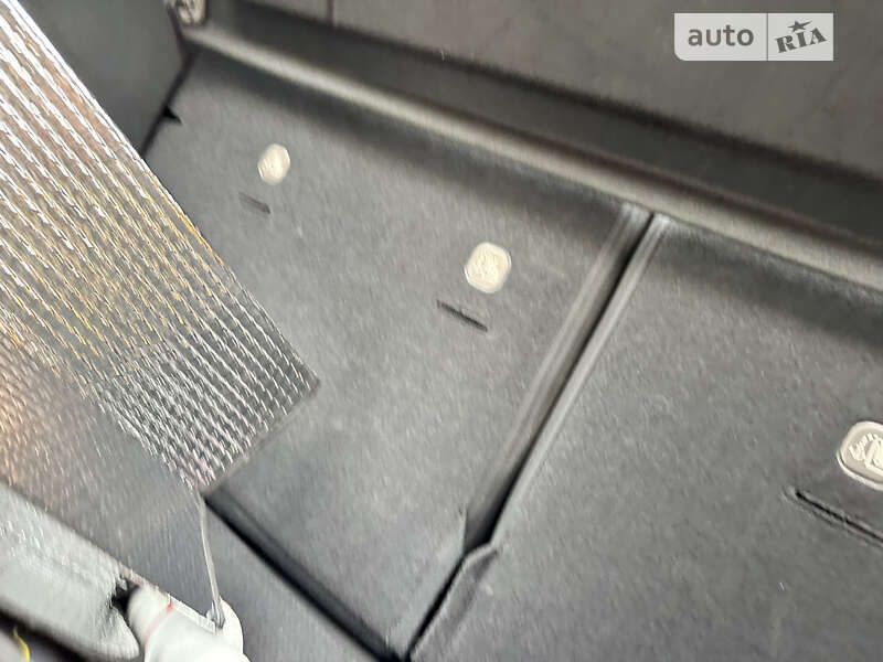 Хэтчбек Nissan Leaf 2017 в Житомире