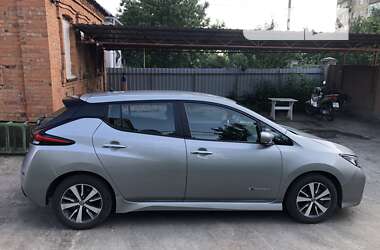 Хэтчбек Nissan Leaf 2018 в Дружковке