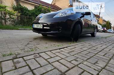 Хэтчбек Nissan Leaf 2014 в Львове