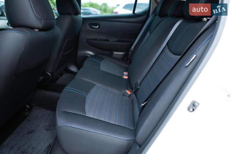 Хэтчбек Nissan Leaf 2020 в Стрые