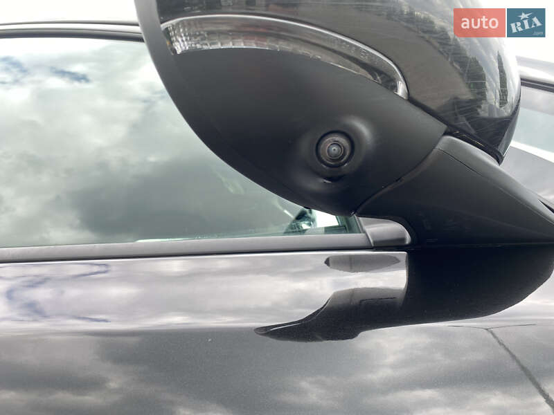 Хэтчбек Nissan Leaf 2019 в Кременчуге