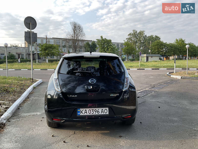 Хэтчбек Nissan Leaf 2015 в Житомире фото 6 Хэтчбек Nissan Leaf 2015 в Житомире