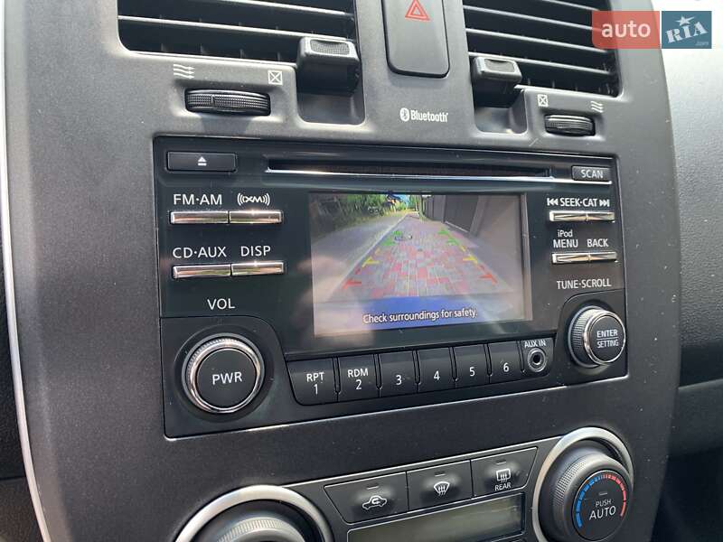 Хэтчбек Nissan Leaf 2014 в Кривом Роге фото 25 Хэтчбек Nissan Leaf 2014 в Кривом Роге