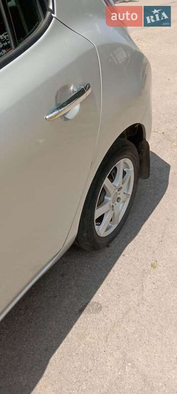 Хэтчбек Nissan Leaf 2013 в Виннице фото 16 Хэтчбек Nissan Leaf 2013 в Виннице