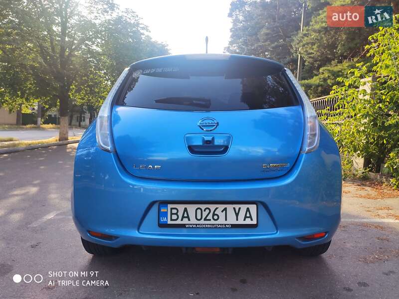 Хетчбек Nissan Leaf 2012 в Кропивницькому фото 5 Хетчбек Nissan Leaf 2012 в Кропивницькому