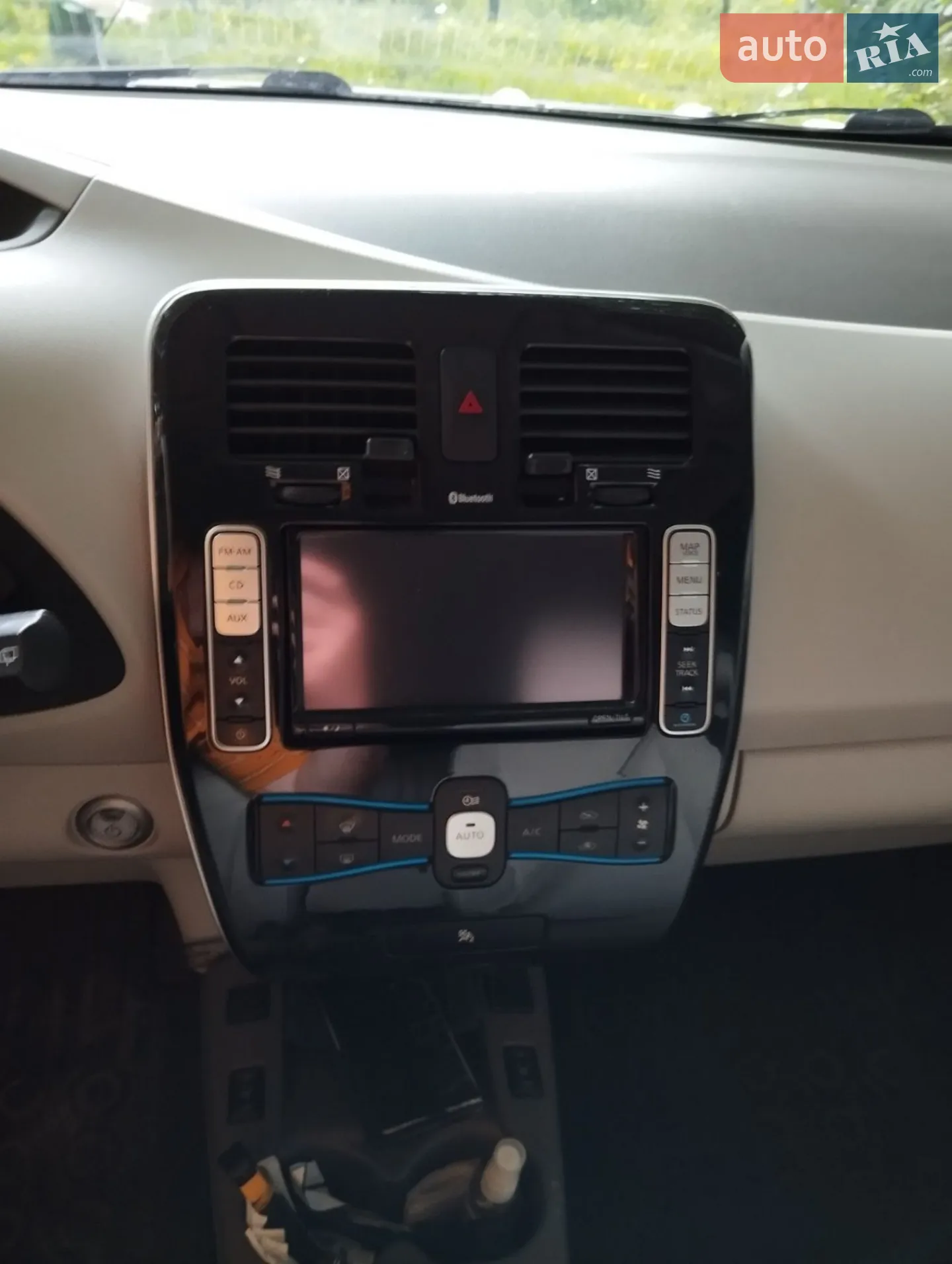 2012 Nissan Leaf - мініатюра 13