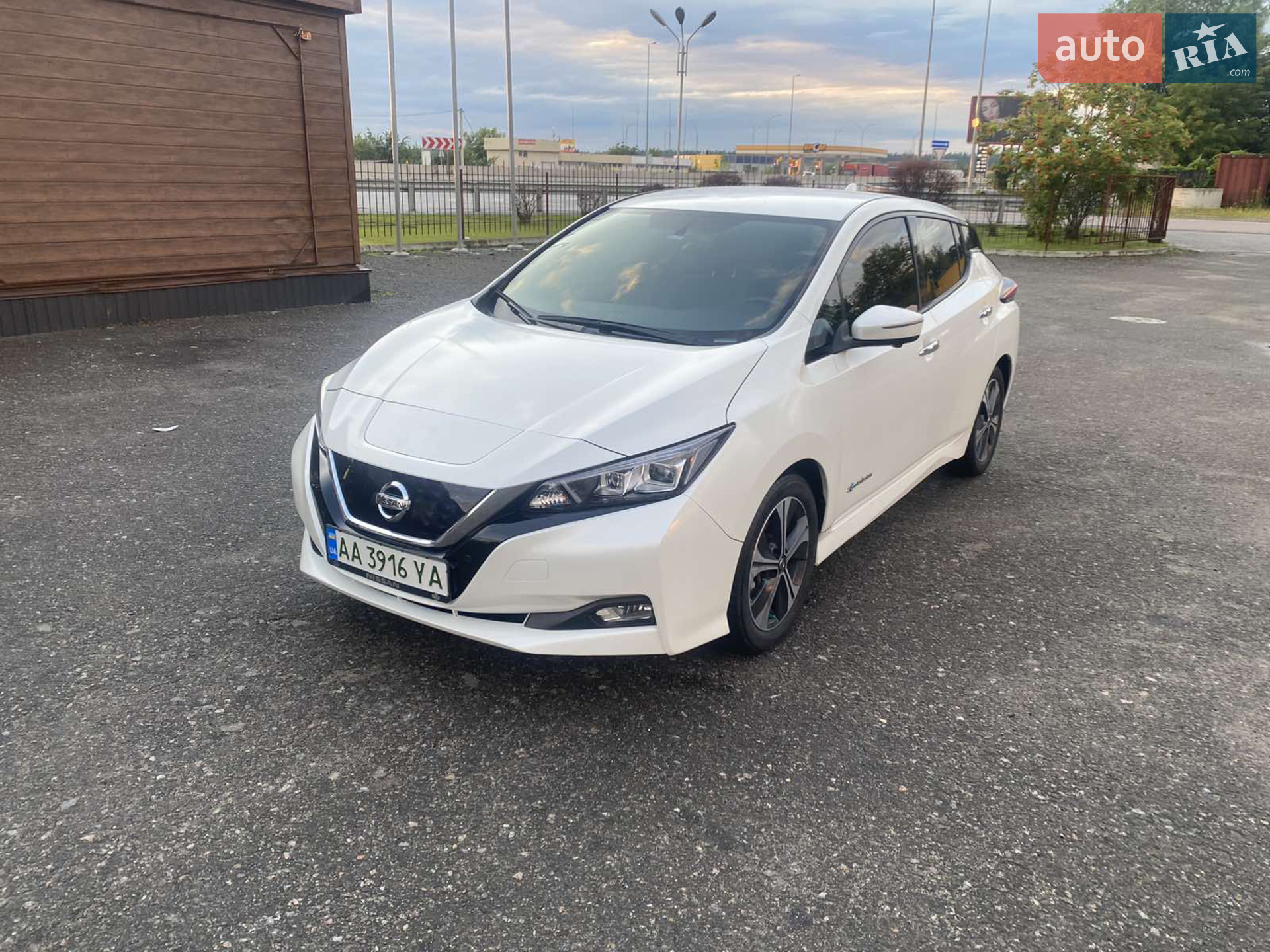 2018 Nissan Leaf - фото 1