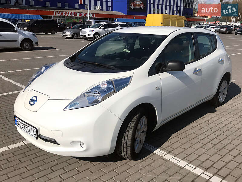 Хэтчбек Nissan Leaf 2014 в Львове фото 3 Хэтчбек Nissan Leaf 2014 в Львове