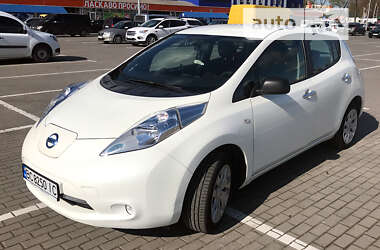 Хетчбек Nissan Leaf 2014 в Львові