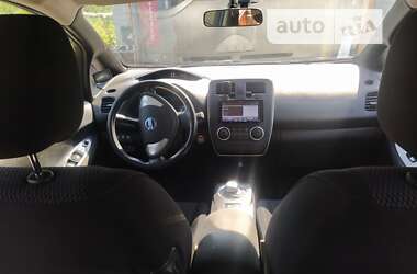 Хетчбек Nissan Leaf 2013 в Житомирі