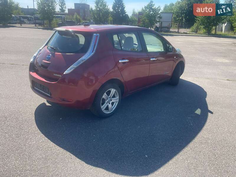 Хэтчбек Nissan Leaf 2012 в Киеве фото 7 Хэтчбек Nissan Leaf 2012 в Киеве