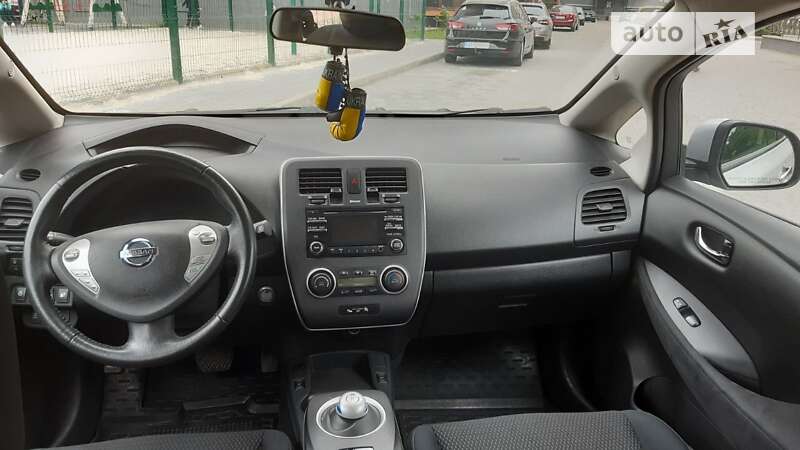 Хетчбек Nissan Leaf 2015 в Івано-Франківську фото 17 Хетчбек Nissan Leaf 2015 в Івано-Франківську