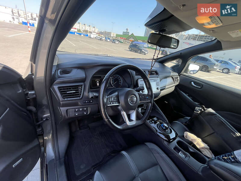 Хэтчбек Nissan Leaf 2019 в Одессе