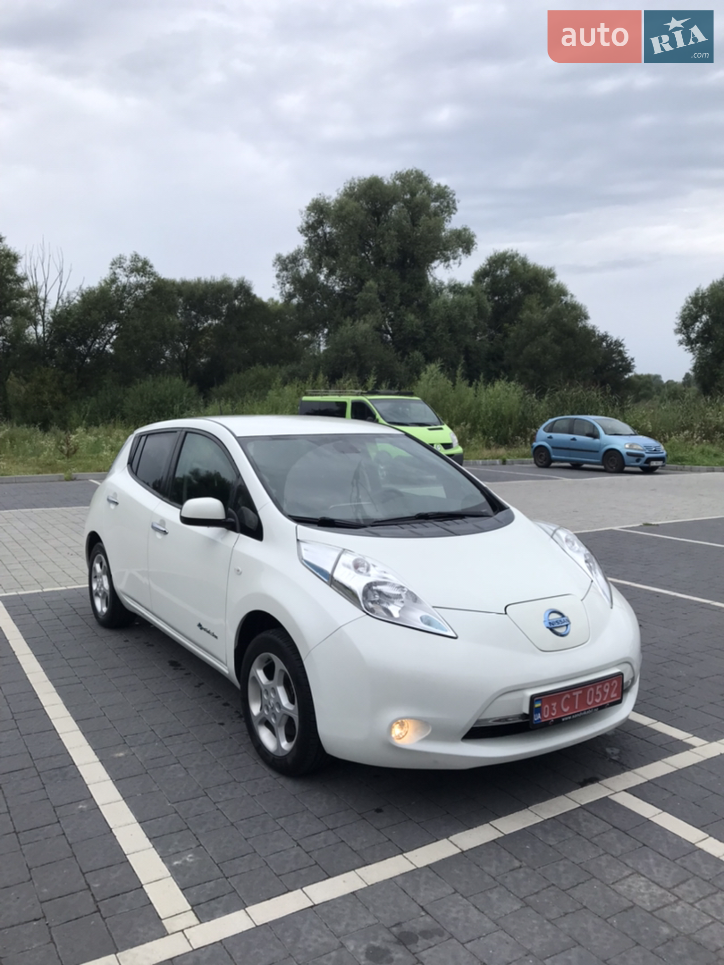 2017 Nissan Leaf - мініатюра 30