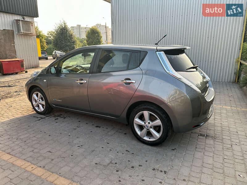 Хетчбек Nissan Leaf 2013 в Харкові фото 6 Хетчбек Nissan Leaf 2013 в Харкові