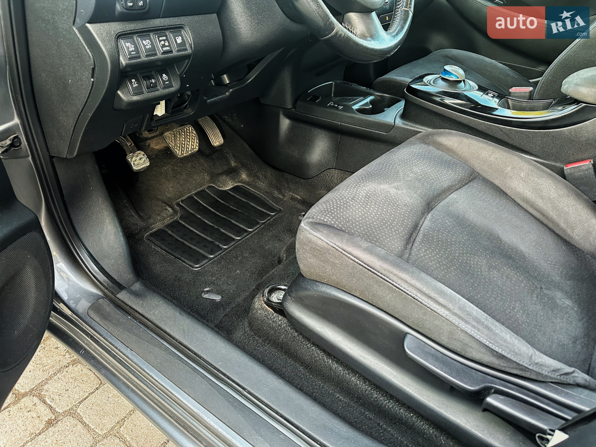 2013 Nissan Leaf - мініатюра 10
