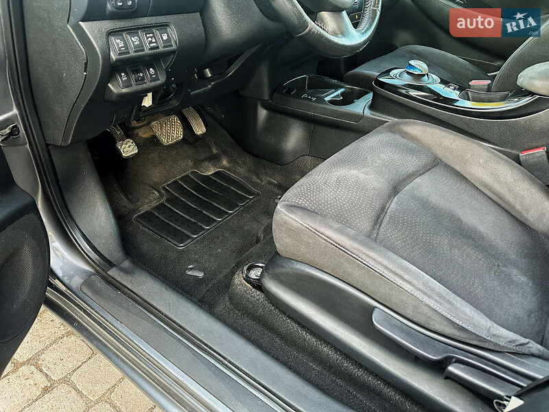 Хетчбек Nissan Leaf 2013 в Харкові фото 10 Хетчбек Nissan Leaf 2013 в Харкові