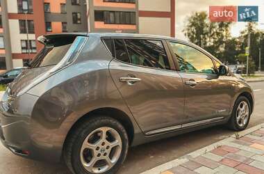 Хэтчбек Nissan Leaf 2014 в Тернополе