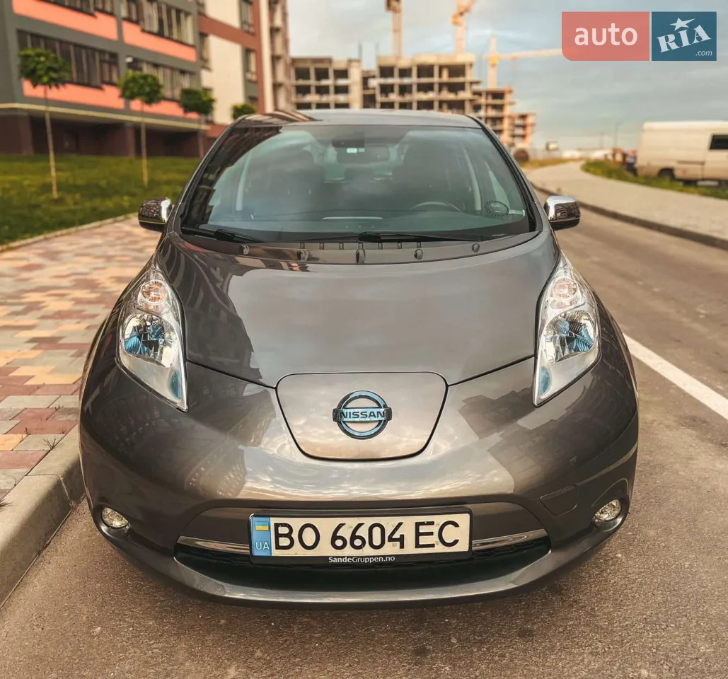 2015 Nissan Leaf - мініатюра 25