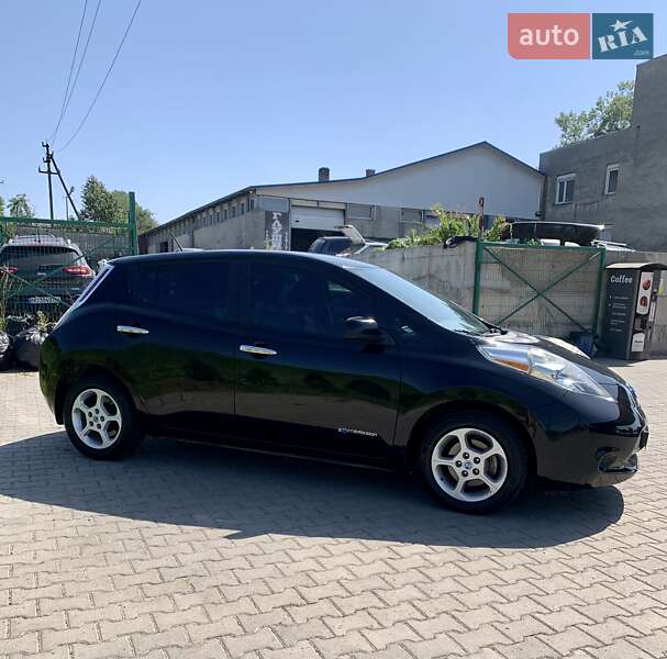 Хэтчбек Nissan Leaf 2013 в Львове фото 10 Хэтчбек Nissan Leaf 2013 в Львове