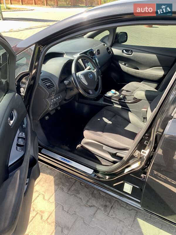 Хэтчбек Nissan Leaf 2013 в Львове фото 13 Хэтчбек Nissan Leaf 2013 в Львове