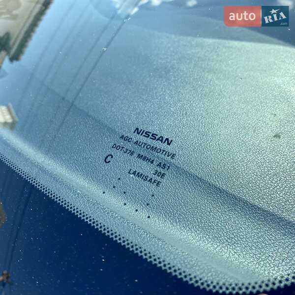 Хэтчбек Nissan Leaf 2019 в Черноморске