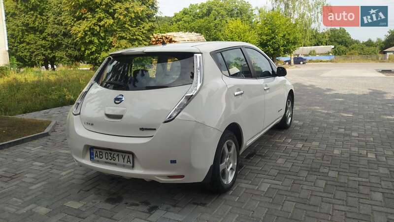 Хетчбек Nissan Leaf 2016 в Вінниці
