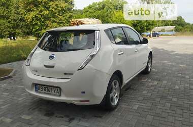 Хетчбек Nissan Leaf 2016 в Вінниці