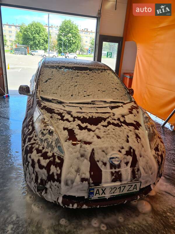 Хэтчбек Nissan Leaf 2017 в Харькове