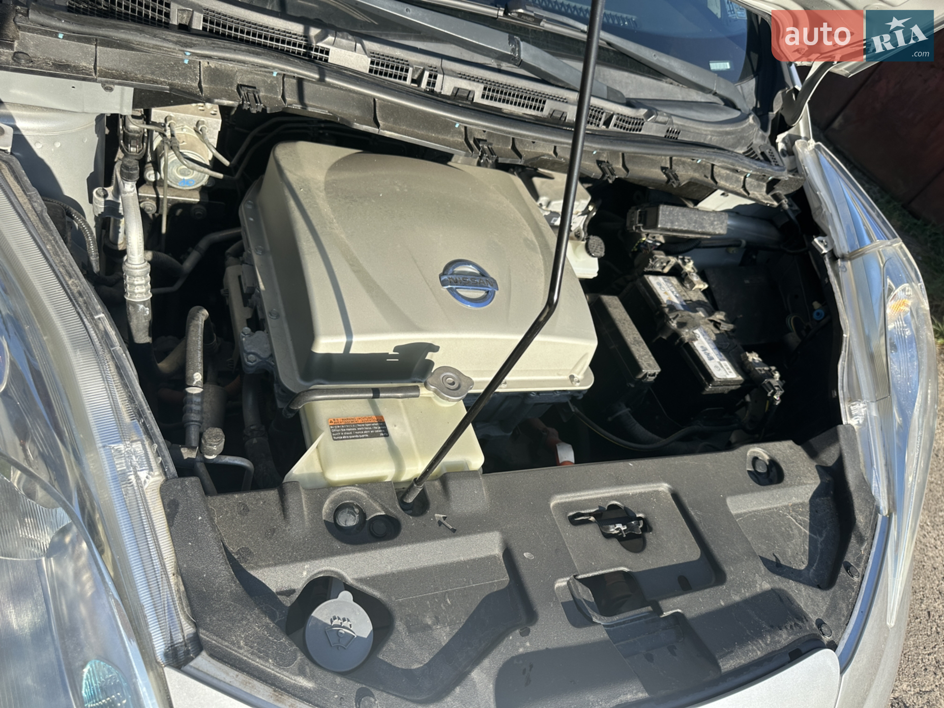 2014 Nissan Leaf - мініатюра 15