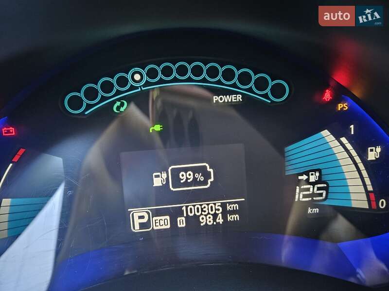 Хэтчбек Nissan Leaf 2014 в Одессе