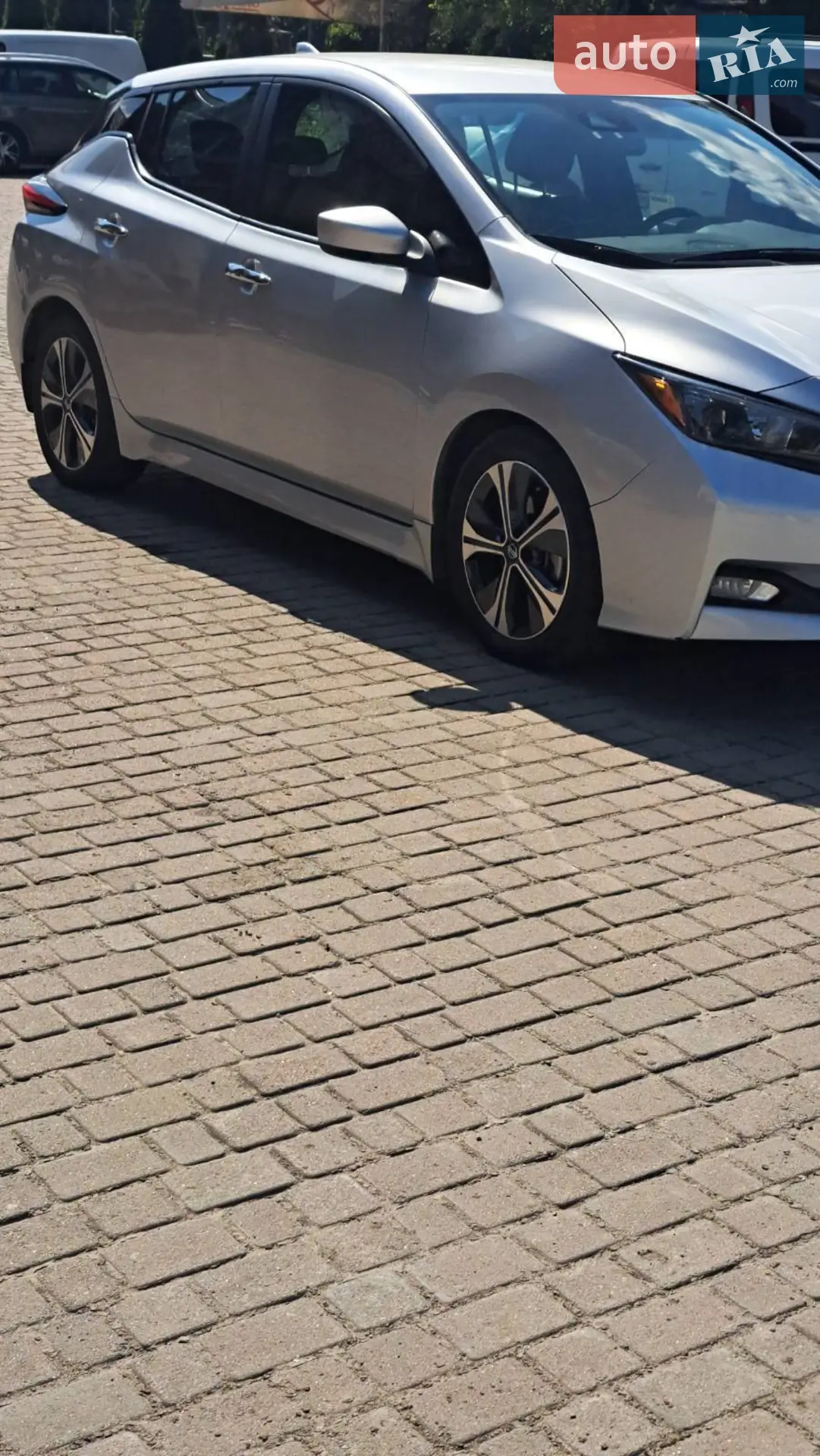 2020 Nissan Leaf - мініатюра 11