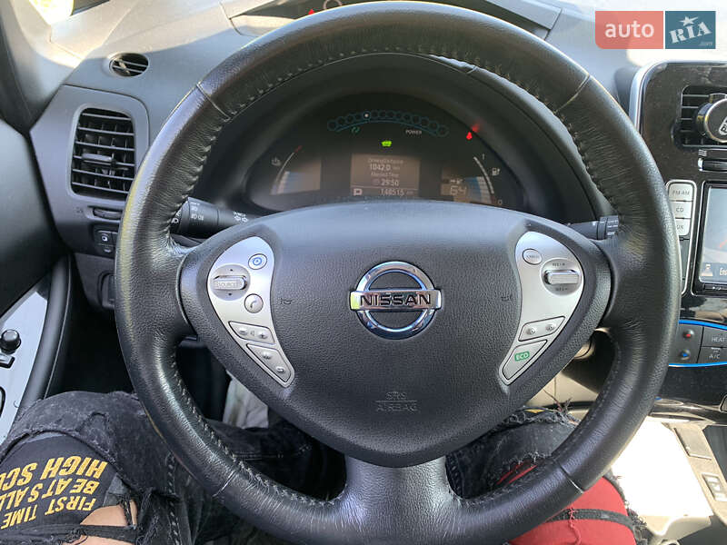 Хетчбек Nissan Leaf 2014 в Дніпрі фото 9 Хетчбек Nissan Leaf 2014 в Дніпрі