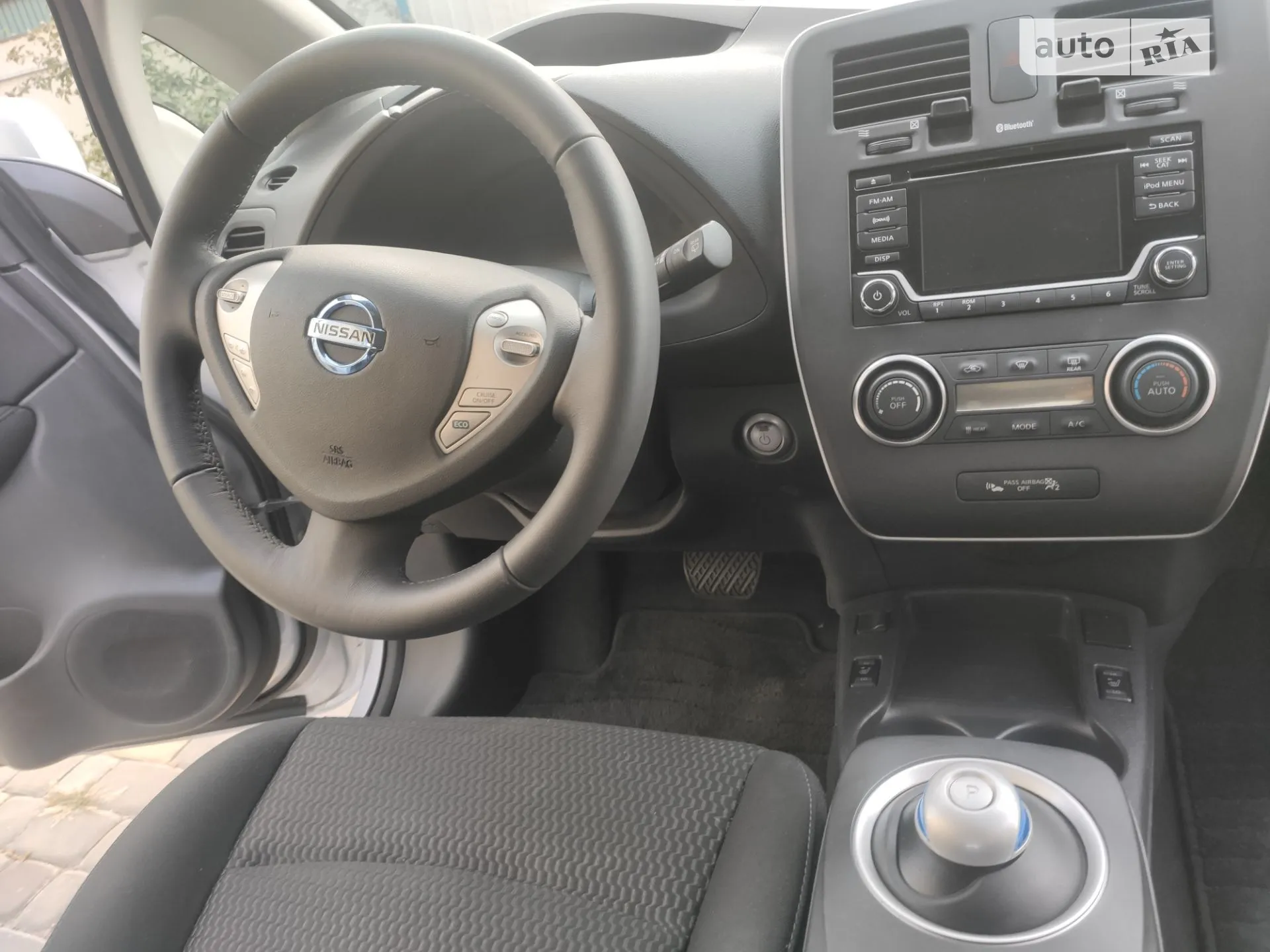 2016 Nissan Leaf - мініатюра 17