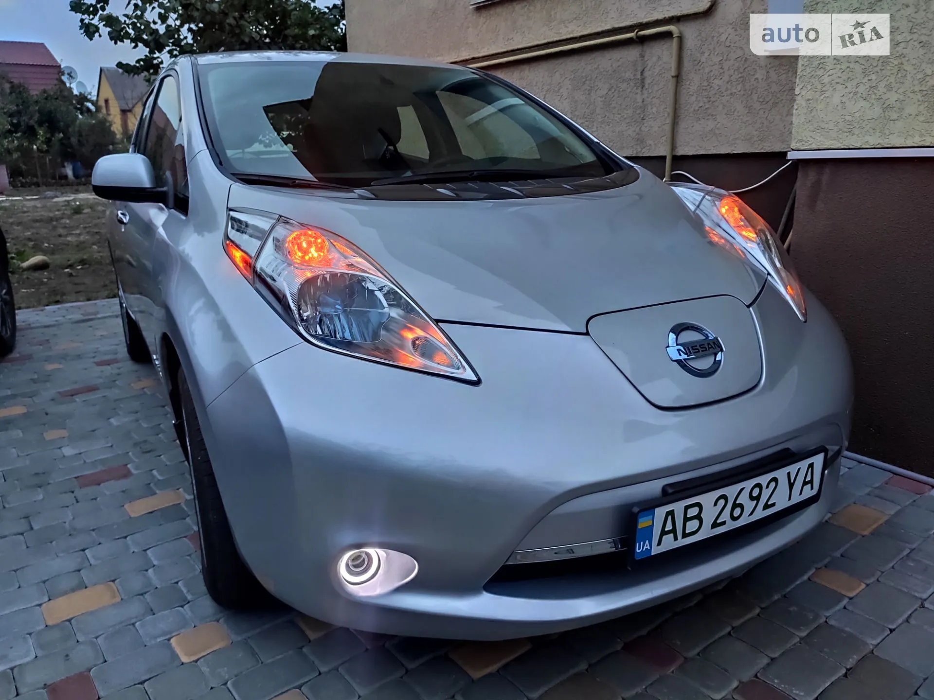 2016 Nissan Leaf - мініатюра 42
