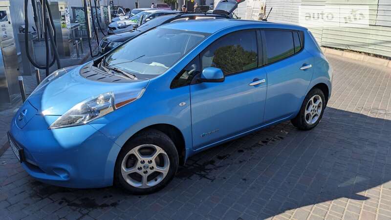 Хэтчбек Nissan Leaf 2011 в Николаеве фото 3 Хэтчбек Nissan Leaf 2011 в Николаеве
