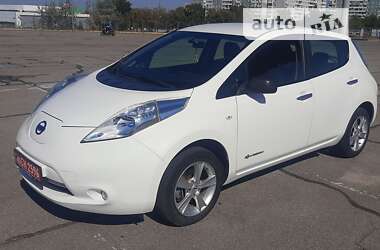 Хетчбек Nissan Leaf 2013 в Запоріжжі