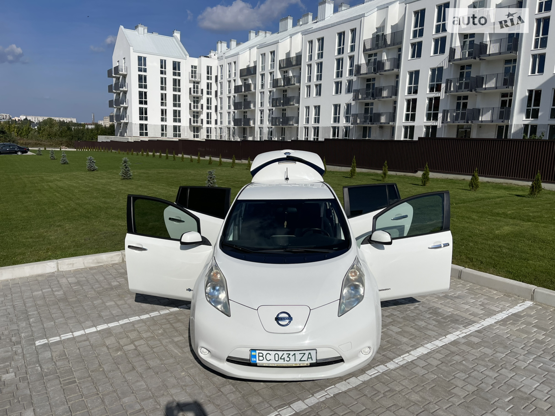 2013 Nissan Leaf - мініатюра 17