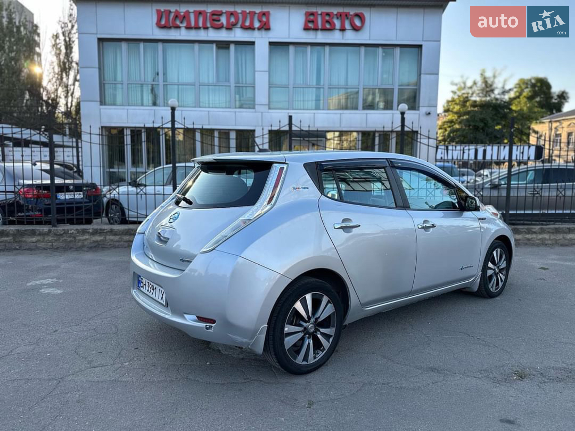 2015 Nissan Leaf - мініатюра 3