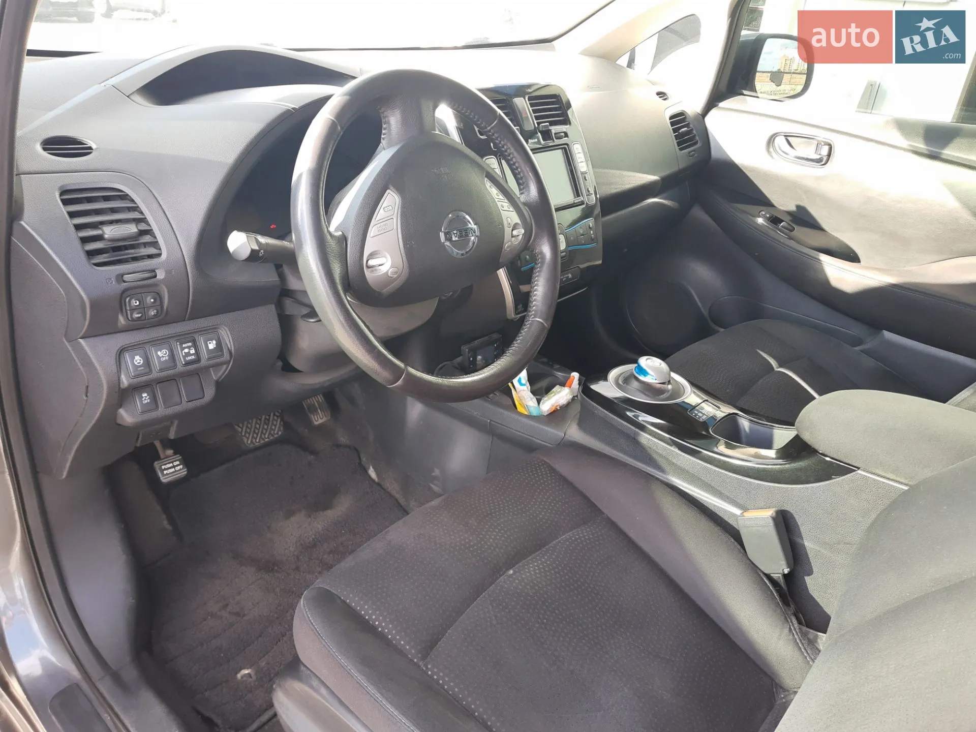 2017 Nissan Leaf - мініатюра 14