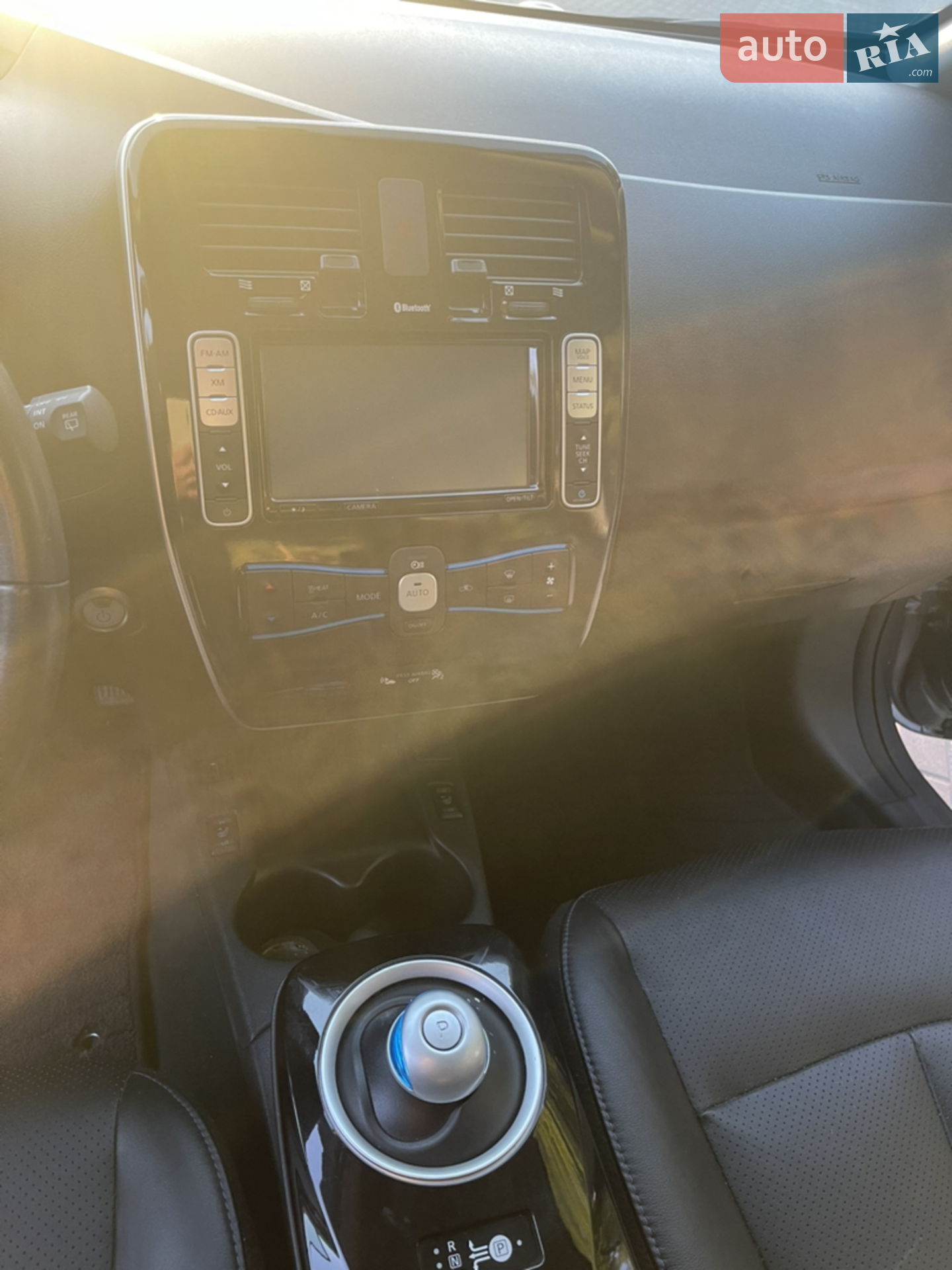 2014 Nissan Leaf - мініатюра 10
