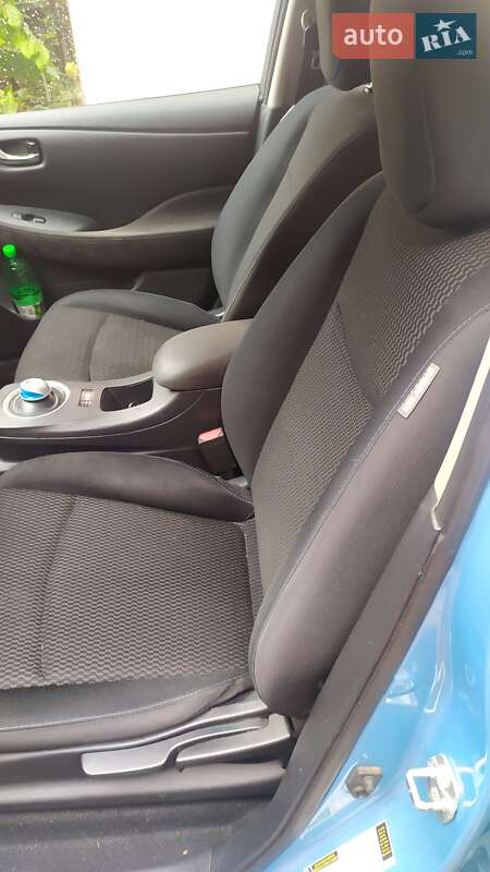 Хетчбек Nissan Leaf 2015 в Ужгороді фото 8 Хетчбек Nissan Leaf 2015 в Ужгороді