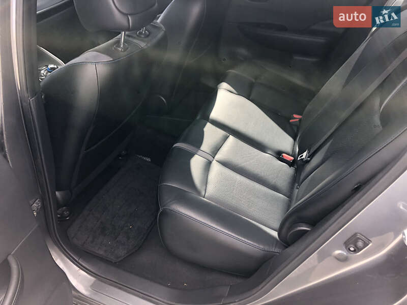 Хэтчбек Nissan Leaf 2018 в Полтаве