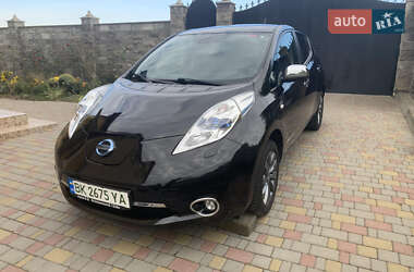 Хетчбек Nissan Leaf 2014 в Рівному